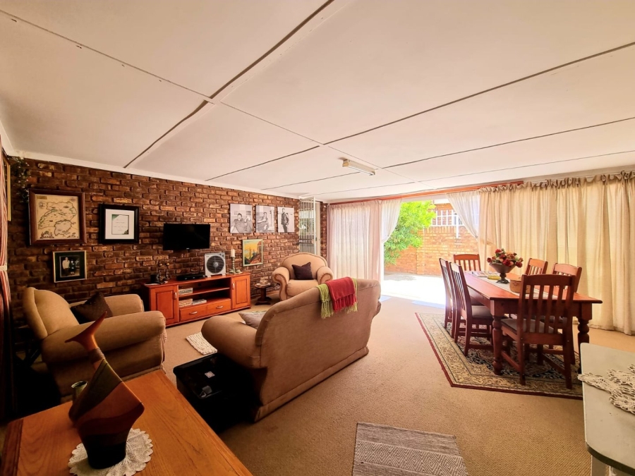 3 Bedroom Property for Sale in Camelot Northern Cape